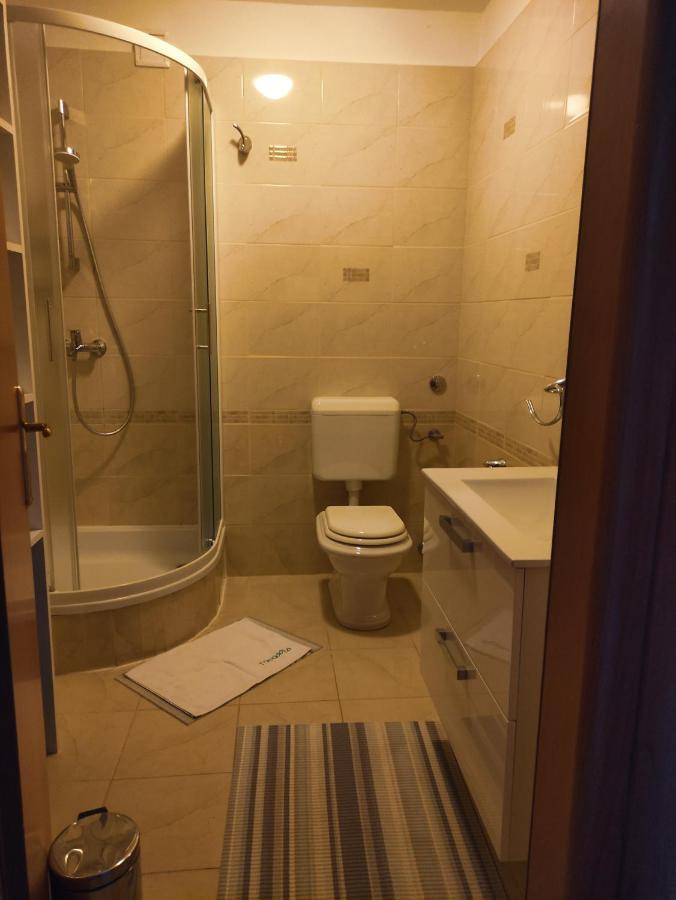 Apartment Vesna 2 Persons *